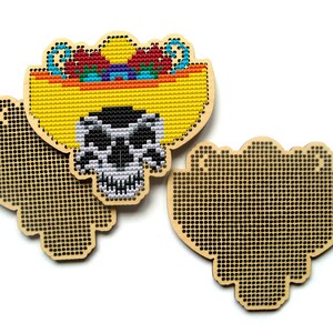 Flower Sugar skull cross stitch blank, Day of the Dead, Dia de los Muertos, Wood Sugar Skull Cross stitch pendant, Skull pattern, Halloween