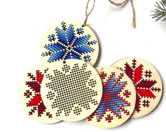 Christmas Bauble Wood Cross Stitch Blank, Christmas Cross Stitch Blank, Wooden Christmas Tree Decor, Cross Stitch Pendant, Wood Stitch Blank