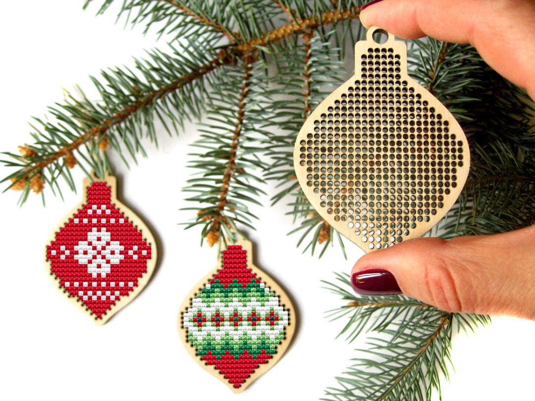 Christmas Bauble Wood Cross Stitch Blank, Christmas Cross Stitch Blank