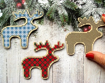 Christmas Deer Cross Stitch Blank. Wooden Cross Stitch Pendant. Christmas Wood Ornament. DIY Christmas Tree Decor. Deer cross stitch. Winter