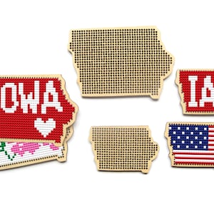 Bloco de ponto cruz de madeira de Iowa. Bloco de ponto cruz dos Estados Unidos. Mapa de Iowa Stitchabl. Padrão de ponto cruz de Iowa, faça você mesmo no estado de Iowa.