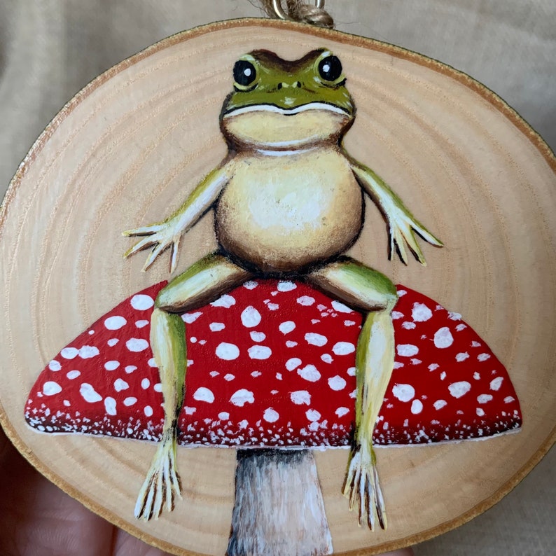 Frog Sitting on a Mushroom. Hand Painted on Sustainably Sourced Wood. Cottagecore Wall Hanging image 2