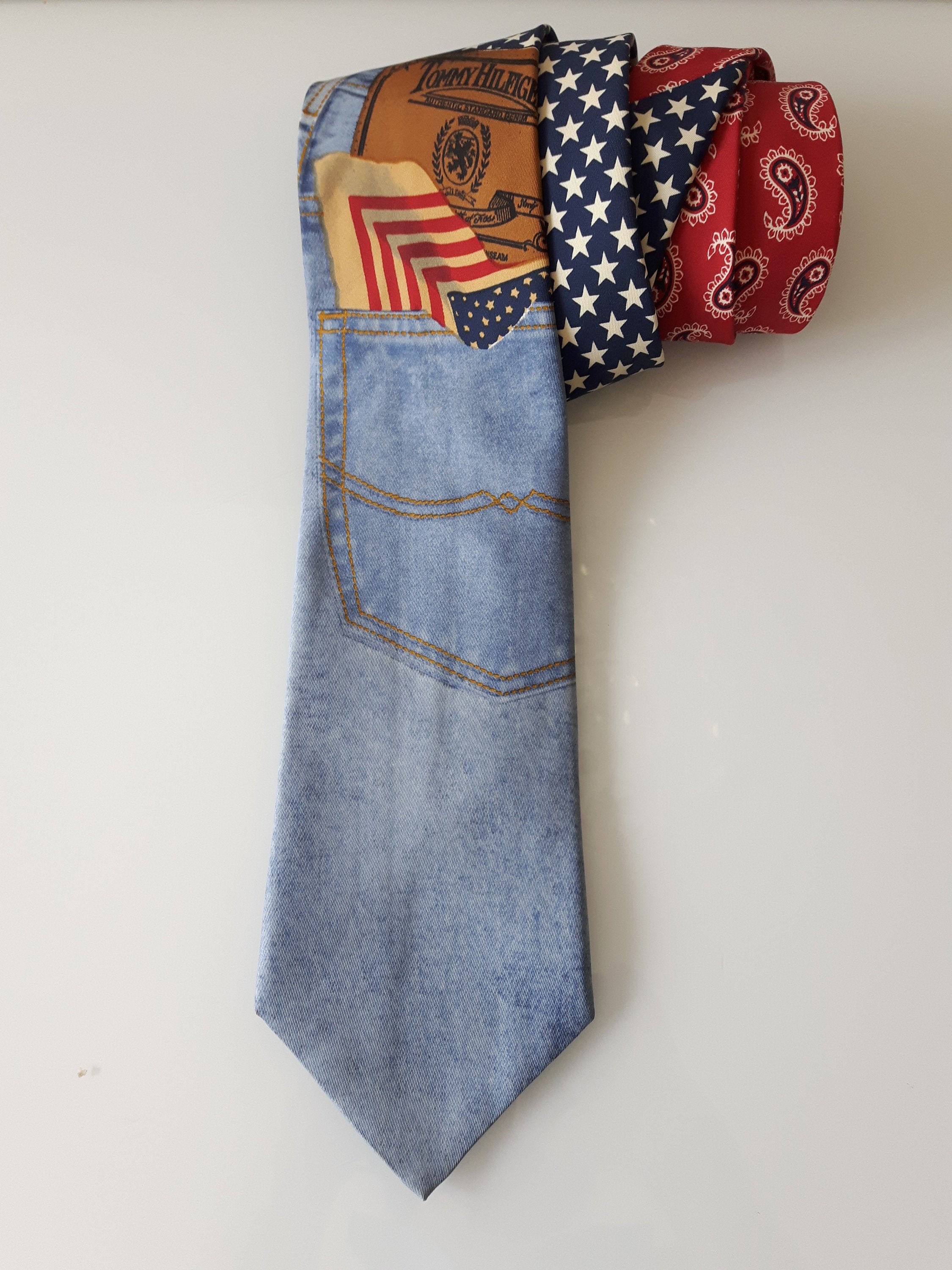 Cravate Johnston & Murphy 100% Soie Thème Cowboy - Occasion En Excellent état