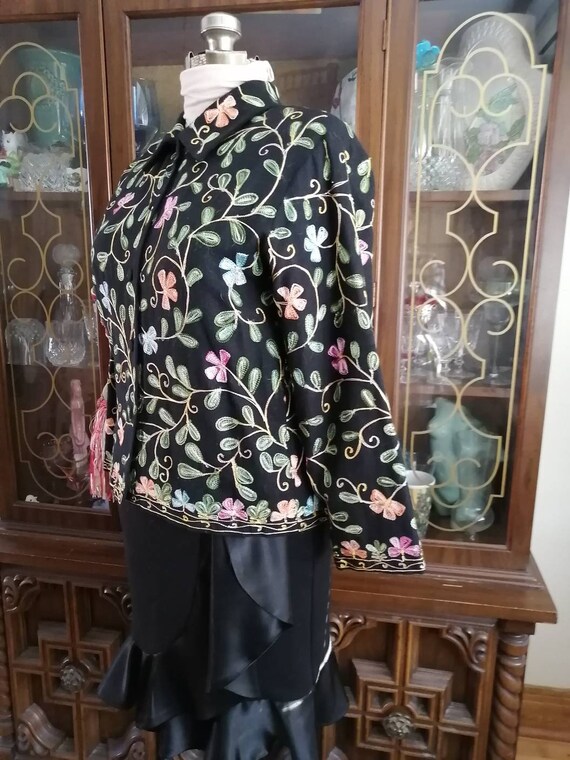 Embroidered Floral Women's Jacket, Long Sleeves, … - image 9