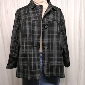 Vintage 90&#39;s Jacket Loose-Fitting, Flair Black and White Plaid Women&#39;s Coat, Long Sleeve, Size Large