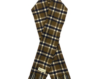 Genuine Aquascutum Wool Scarf in Excellent Condition - Etsy