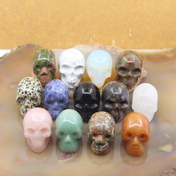 1.5" Natural Gemstones Carved Skull Figurine Home Decoration,Obsidian Labradorite Lapis Opal Tiger Eye Amethyst Crystal Jasper Skull Statue