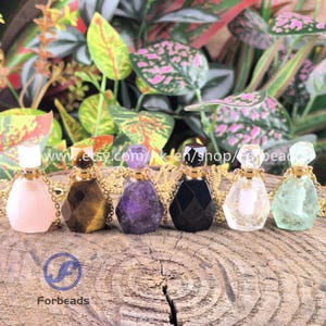 Healing Crystal Faceted Quartz Perfume Bottle Pendant Necklace,Obsidian Amethyst Tiger eye Essential Oil Diffuser Vial Charms Chains Jewelry