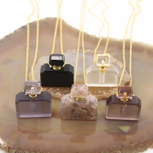 High Quality Crystal Perfume Bottle Necklace Pendants,Obsidian Amethyst Quartz Sakura Agate Essential Oil Diffuser Vial Charms Girl Gift