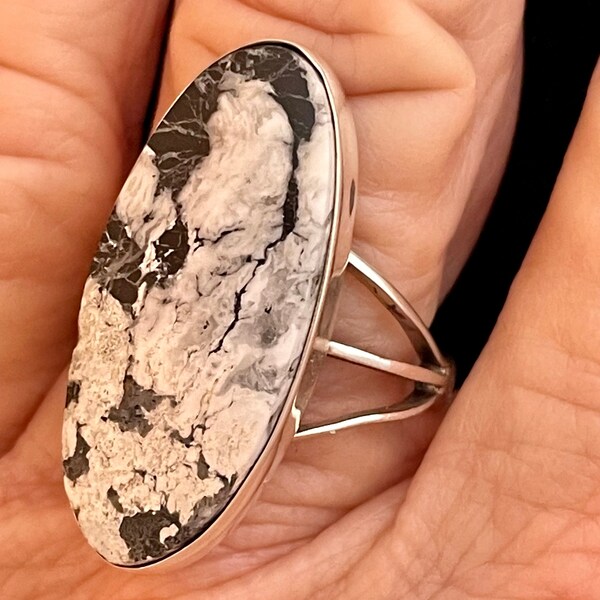 Native American Navajo Kevin Ramone White Buffalo  Sterling Silver Ring Size 8