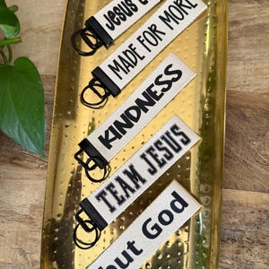 Personalized | Christian Keychain | Bible Verse Key Fob | Faith Gift | Customizable |