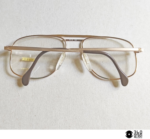 Vintage Frame 