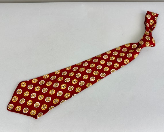 1930s Steered in the Right Direction Necktie | Vintage 30s Crimson Silk Self Tie Cravat with White and Yellow Wheels