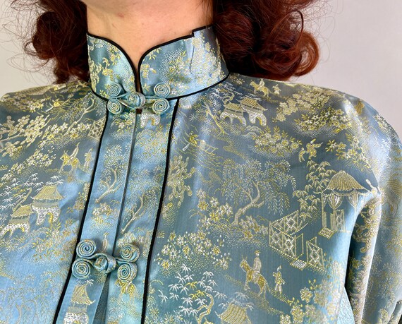 アイスバ−グのシルクのアンサンブル アイスバ−グのシルクのアンサンブル