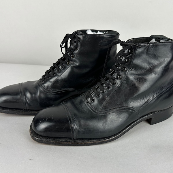 1930s Stand Your Ground Boots | Vintage 30s Black Cap Toe Leather Short Lace Up Shoes with Speed Laces and Leather Soles | Size 8 US