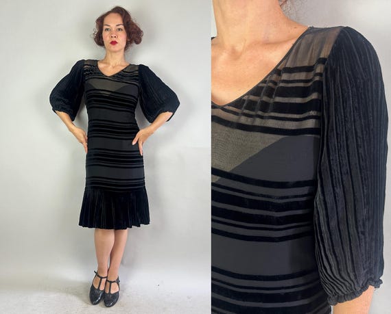 1920s Minnie's Midnight Dress | Vintage 20s Silk Velvet Chiffon Flapper Great Gatsby Art Deco LBD Frock w/ Accordion Pleats | Extra Small XS