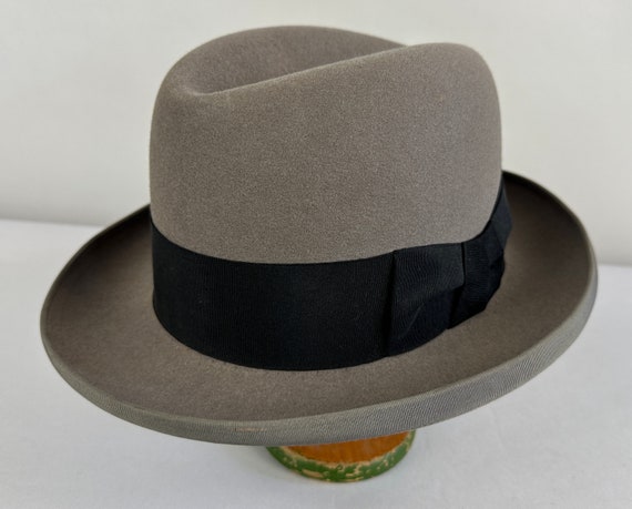 1940s Brooks Brothers Homburg | Vintage 40s Dove Grey Fur Felt Fedora Hat with Black Silk Grosgrain Hatband | Size 7&1/8 Medium