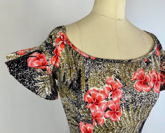1950s Luau Goddess Gown | Vintage 50s Mottled Bla… - image 8