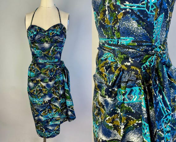 1950s Hawaiian Hottie Dress | Vintage 50s Mottled White Blue Black Green Tiki Cotton Hawaii Sun Sarong Halter Frock | Extra Small XS