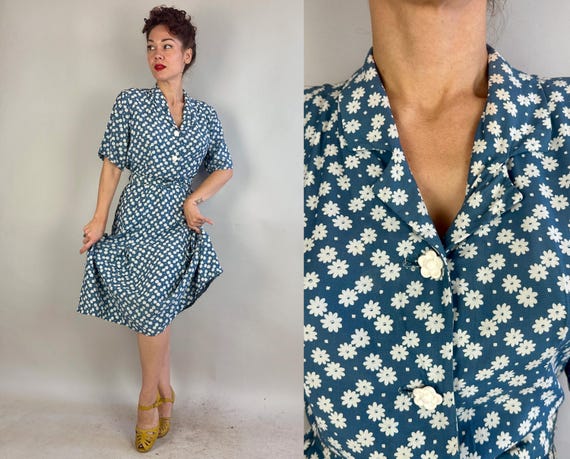 1940s Lazy Daisy Frock | Vintage 40s Blue and White Flower Print Rayon Shirtwaist Dress with Blossom Buttons and Belt | Extra Large XL