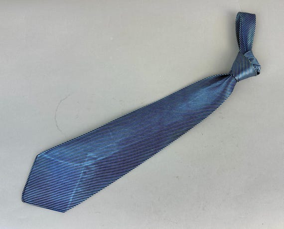 1930s Shining Stripes Necktie | Vintage 30s High Sheen Diagonal Striped Rayon Satin Self Tie Cravat of Blue and White