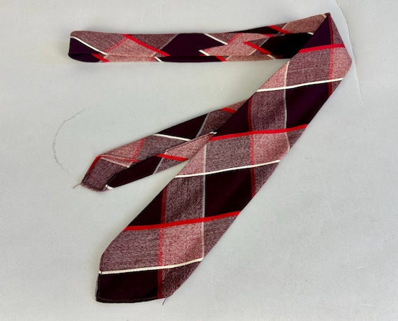 1930s Plaid Perfection Necktie | Vintage 30s Bias Cut Crimson, Currant, Blush and White Red Wool Plaid Deadstock Self Tie by The White House