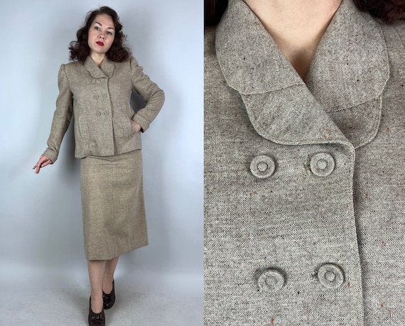 1950s Jet Set Professional Suit | Vintage 50s Tweedy Beige Wool Two Piece Double Breasted Jacket Blazer and Pencil Skirt w/Pockets | Small