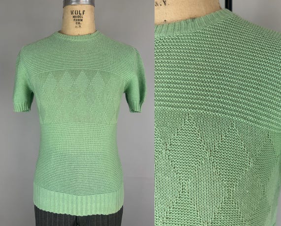 1940s Merry Mint Knit Pullover | Vintage 40s Minty Green Cotton Crew Neck Jumper Light Sweater Shirt with Rows of Diamonds | Medium Large