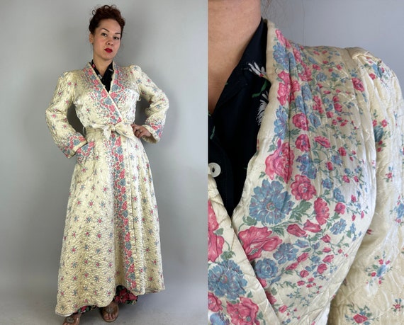1940s Quilted Queen Dressing Gown | Vintage 40s Rayon Floral Print Long Robe Pink White & Blue with Patch Pocket and Sash Belt | Medium