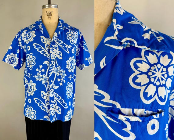 1950s Floral Paradise Hawaiian Shirt | Vintage 50s Blue and White Cotton Tiki Tropical Flowers Print Button Up with Pocket | Extra Large XL