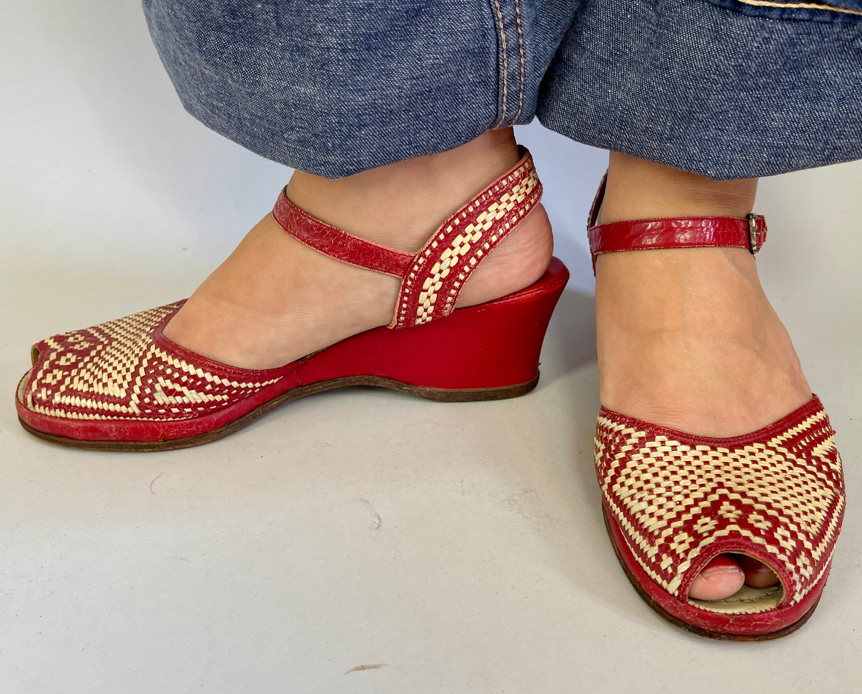 1940s Really Wonderful Red and White Wedges | Vintage 40s Woven Leather ...