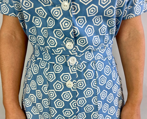 1940s Hypnotic Hexagons Dress | Vintage 40s Blue … - image 4