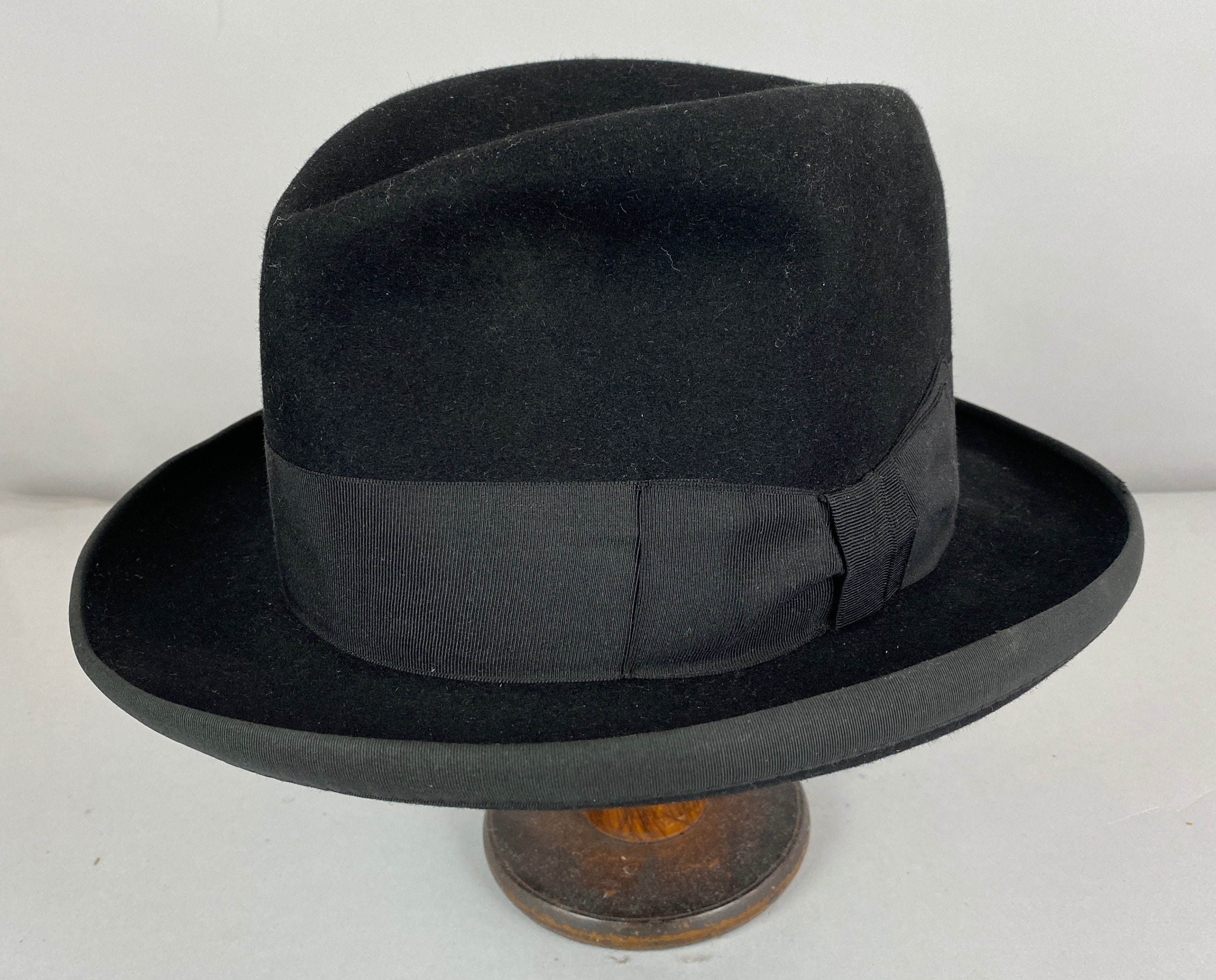1940s Handsome Homburg Hat Vintage 40s Black Fur Felt Mens Fedora With  Grosgrain Ribbon Band Size 7&1/4 Large 