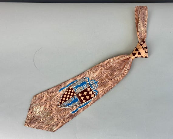 1940's King Richard's Lionhearted Necktie | Vintage 40s Peach Woodgrain Silk Brocade Self Tie with Crested Lions, Checkerboard & Clubs Knot