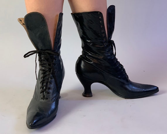 1900s Wickedly Wonderful Boots | Vintage Antique V