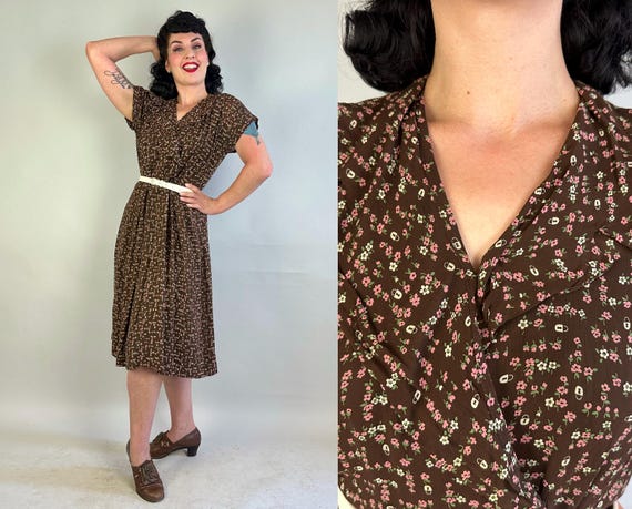 1940s Who Has the Key to The Lock Frock | Vintage 40s Brown Rayon with Pink Flowers and White Locks Novelty Print Dress | Extra Large XL