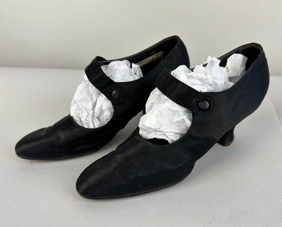 1920s Dance Hall Doll Shoes | Vintage 20s Pointy Black Silk Double Button Mary Jane Strap Louis Heel Pumps w/Leather Sole| Size US 3 1/2 3.5