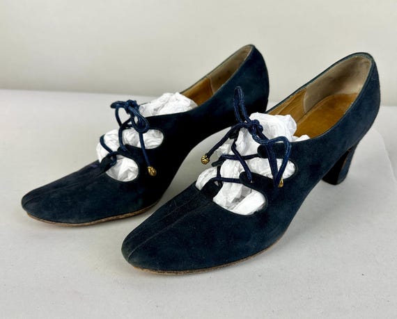 1960s Peek-a-Boo Ghillie Laces Pumps | Vintage 60s Navy Blue Suede Leather Vampy Corset Lacing High Heel Shoes with Brass Tabs | Size US 6