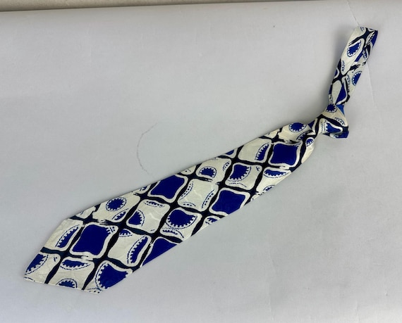 1940s Shine on You Crazy Diamond Necktie | Vintage 40s Blue Black and Icy Grey Faceted Melting Cubes Silk Self Tie Cravat
