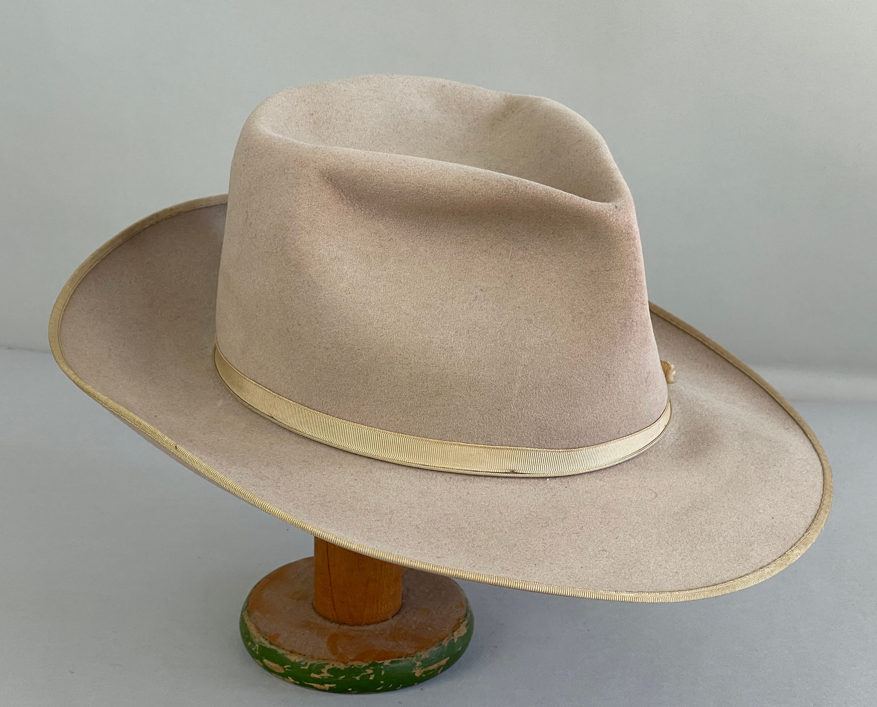 1940s Stylish Stetson Fedora Vintage 40s Pearl White Open Road Beaver