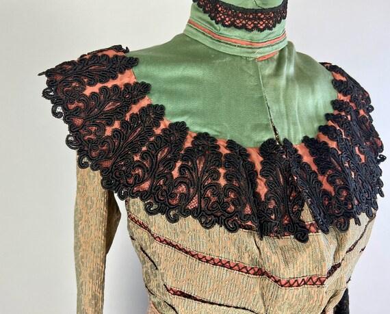 1800s Distinguished Delilah Dress Ensemble | Vict… - image 4