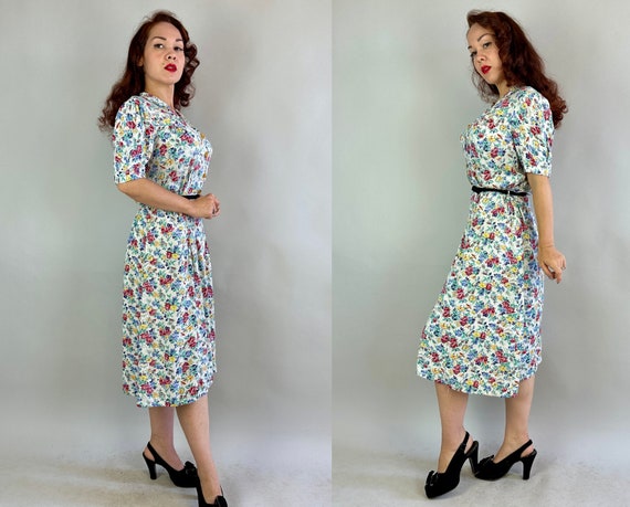 1930s Floral Frolic Frock | Vintage 30s White Blu… - image 9