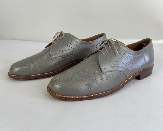 1940s Grey Ghost Shoes | Vintage 1940s Gray Ventilated All Leather Apron Toe Perforated Summer Oxfords with Incredible Broguing | Size US 10