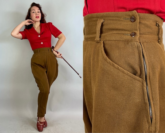 1940s Jaunty Janet Jodhpurs | Vintage 40s Caramel Brown Wool Twill Riding Pants Sporting Trousers w/Suede Patches and Side Zipper | Medium