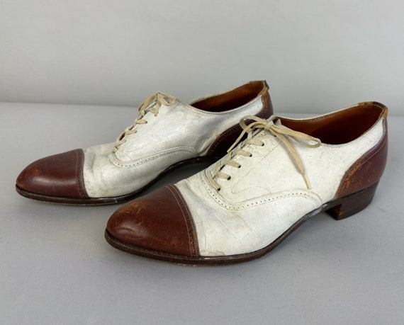 1930s Spectacular Spectator Shoes | Vintage 30s Two Tone Cinnamon Brown and White Leather Cap Toe Lace Up Oxfords w/Broguing | Size US 8