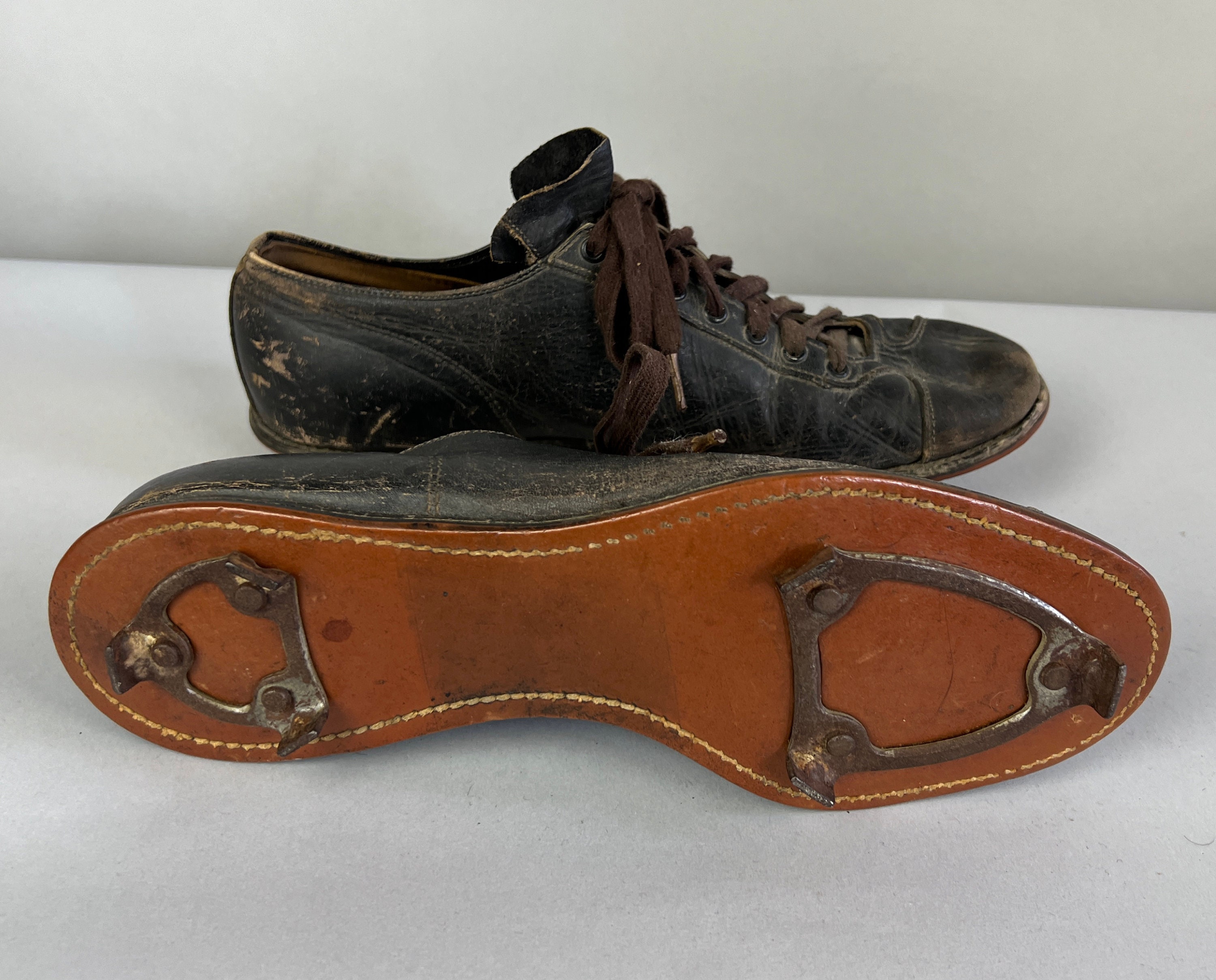 1930s Fleet-of-Foot Shoes | Vintage 30s Rawlings Fleetfoot Black ...