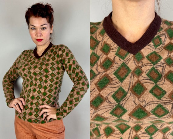 1920s Deco Diamonds Pullover | Vintage 20s Beige Brown & Green Cotton Knit Jumper Sweater w/ Geometric Peacock Feather Print | Small Medium