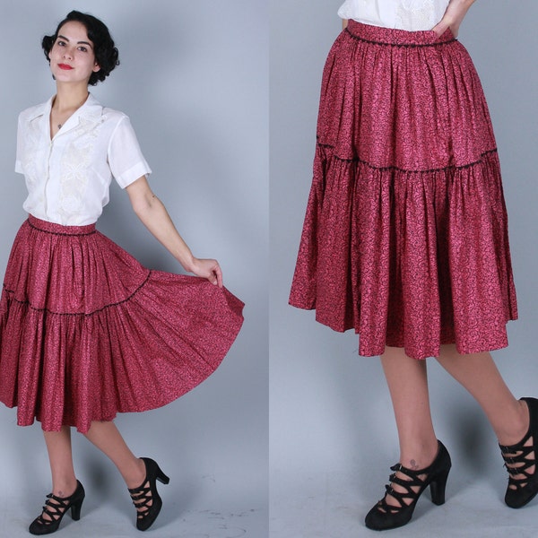 1950s Pink Rose Atomic Skirt | Vintage 50s Print Tiered Cotton Full Skirt with Black Ric Rac Trim Floral | Small/Extra Small XS