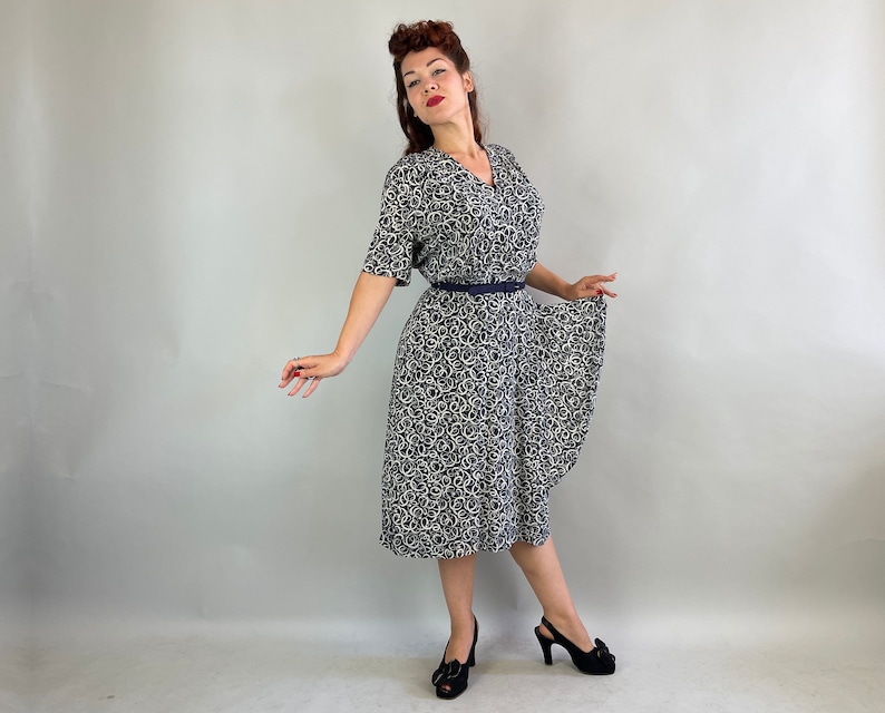 1940s Carla's Curly Q's Dress Vintage 40s Slate Blue and White Rayon Chiffon Faux Wrap Frock w/ Hip Swag & Smocking Large/Extra Large XL image 3