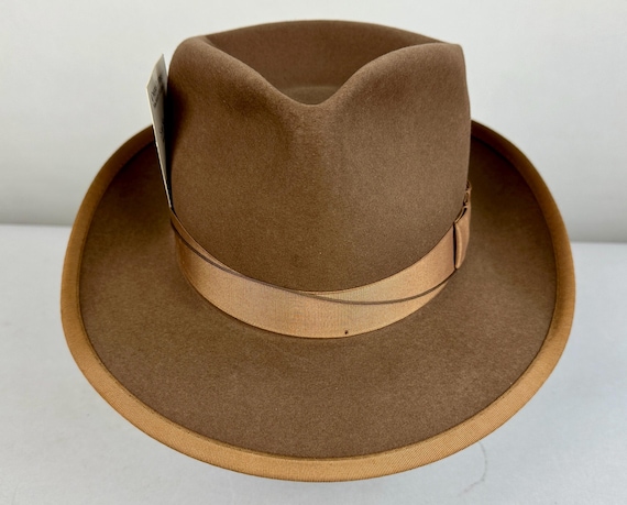 1940s Ambitious Adam Fedora | Vintage 40s Cocoa Brown Hat with Caramel Grosgrain Ribbon Band w Pleat Detail | Size 6 & 3/4 6.75 Small
